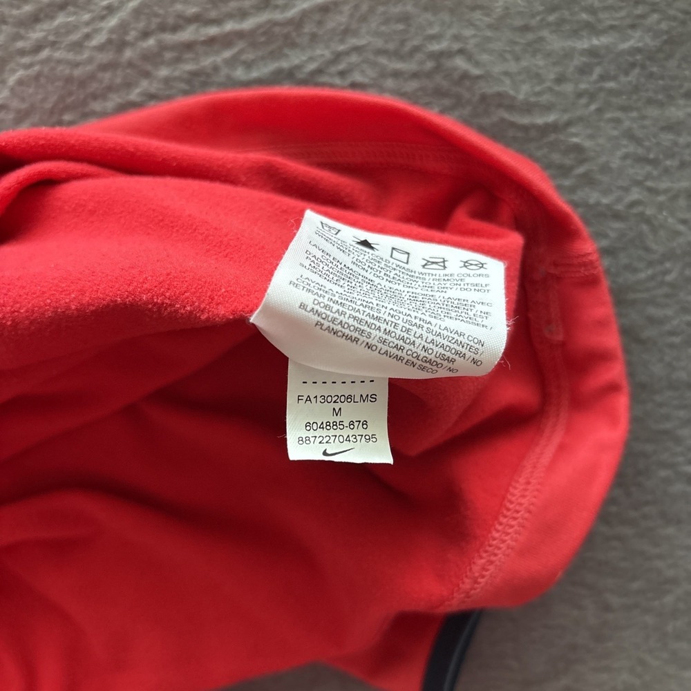 Nike Dri-Fit Pullover Womens Medium Red Long Sleeve Half Zip Running Top - Picture 8 of 10